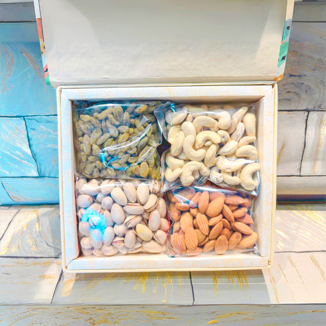 Rosé Marble Gift Box